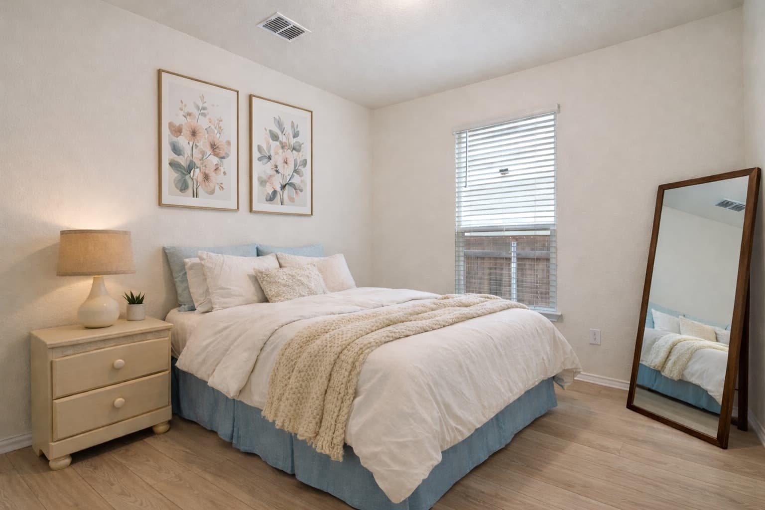 7805 House Finch Dr - Photo 11