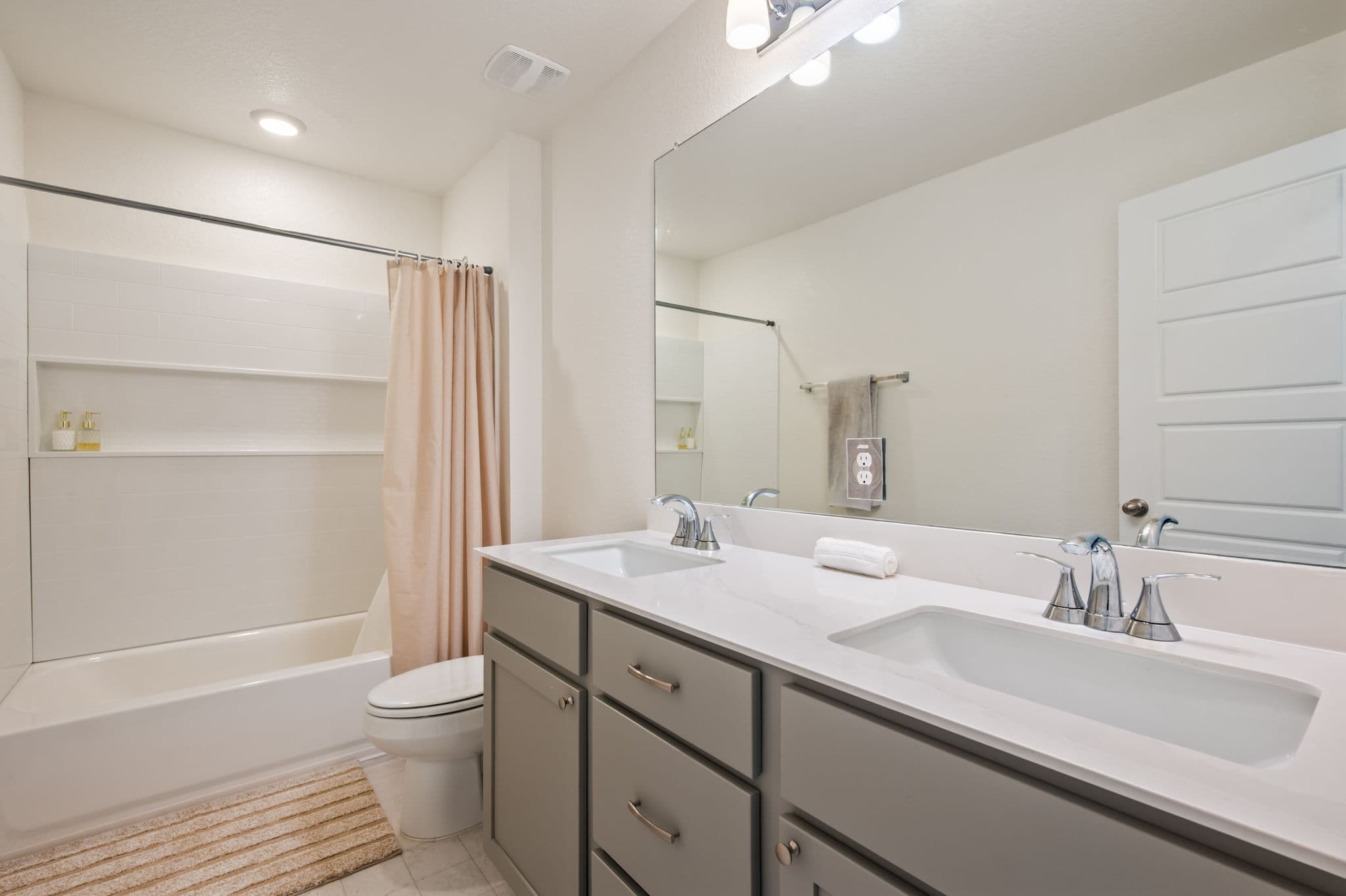 7805 House Finch Dr - Photo 13